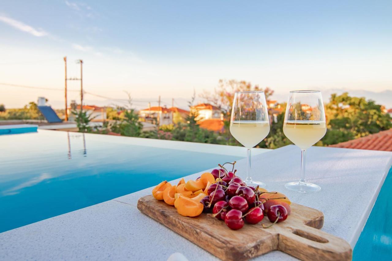 Georgianna'S Suite With Private Pool , 'Blank Suite' Charokopio Экстерьер фото